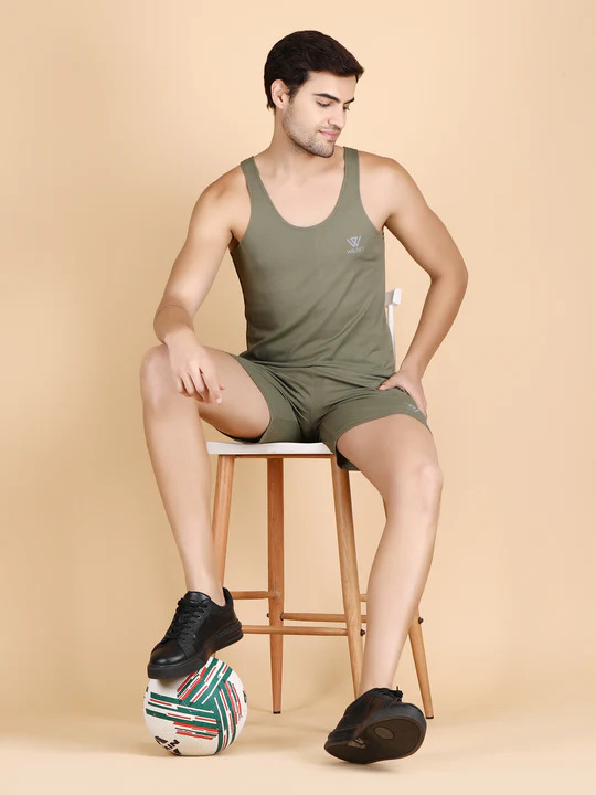 Sleeveless T Shirts for Men