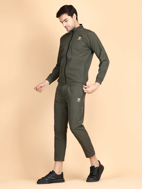 Best Sports Tracksuits for Men Reviewed